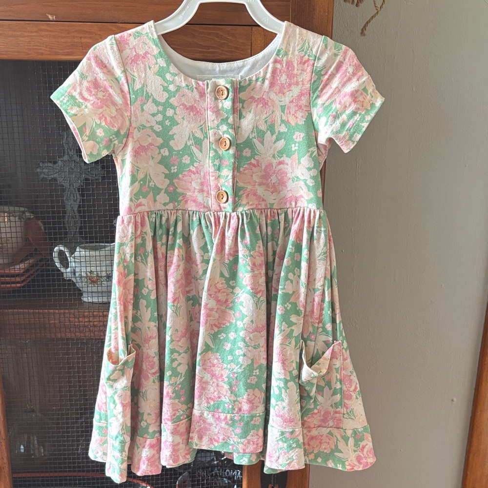 SweetHoney Pink Floral Knit Dress with Mint Background